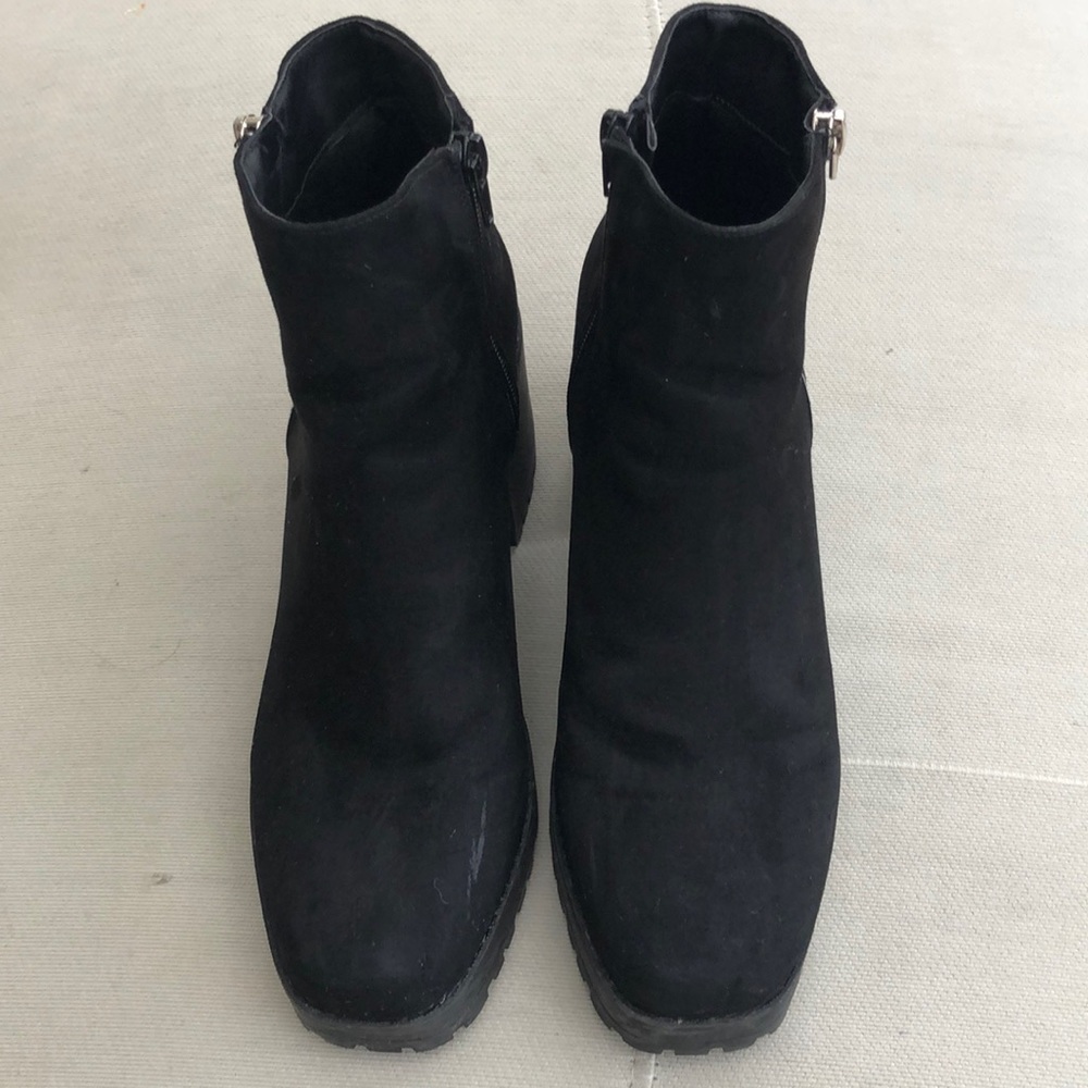 Boohoo black suede ankle boots